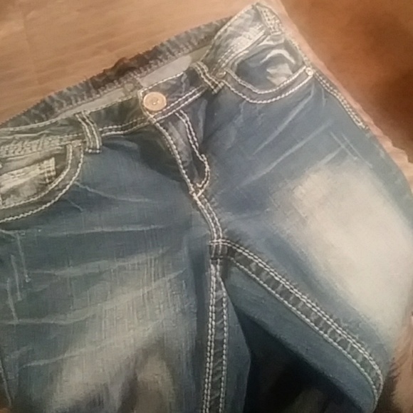 Clothes - Picture 2 of 2